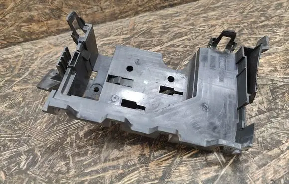 Ford Fusion II Other engine bay part HG9T14A301AA
