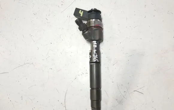 Fuel injector