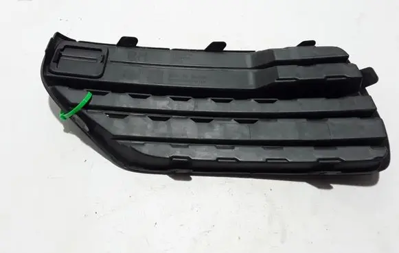 Volvo XC90 Front bumper lower grill 31383732