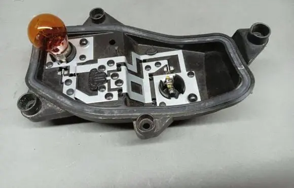 Fiat Ducato Tail light bulb cover holder 004640