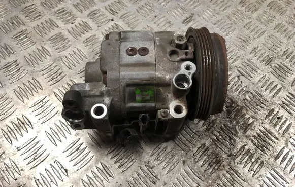 Subaru Forester SF Air conditioning (A/C) compressor (pump) 73110AE021