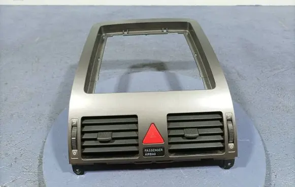 Volkswagen Cross Touran I Side skirt rear trim 