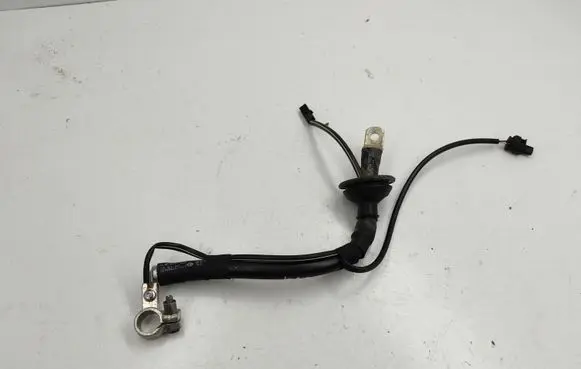 Audi Q7 4L Positive cable (battery) 4L0971225
