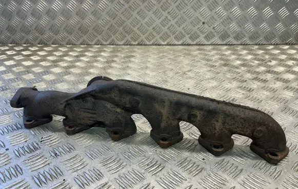 BMW 5 E60 E61 Exhaust manifold 7796886