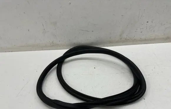 Mercedes-Benz CLA C118 X118 Rear door rubber seal (on body) A1186920700