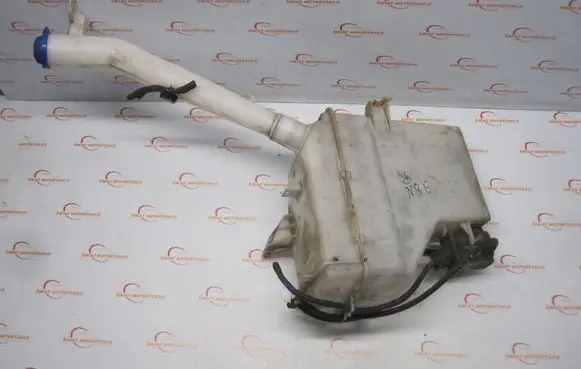 KIA Soul Windshield washer fluid reservoir/tank 986102K000