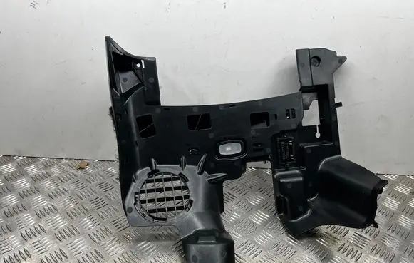 Mercedes-Benz GLC X253 C253 Dashboard lower bottom trim panel A2536800636 A0005458102