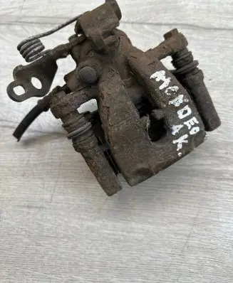 Rear brake caliper