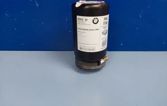 BMW 3 E90 E91 Tire air pump compressor 71102282826