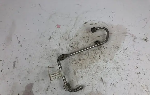 Porsche Macan (95B) Fuel line pipe 94611013102 X5CN1810