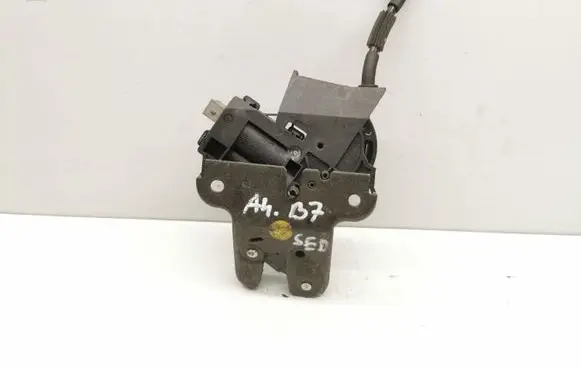 Audi A4 S4 B7 8E 8H Tailgate/trunk/boot lock/catch/latch 4F5827505C
