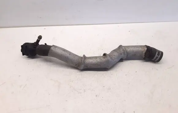 Volkswagen Golf V Electric car engine cooling hoses/pipes 
