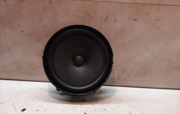 Volkswagen Golf V Front door speaker 1K0035454P 1611310005A 900475460004