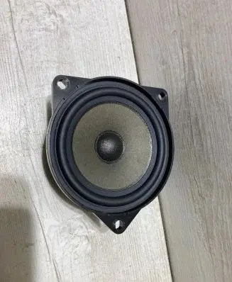 BMW X1 F48 F49 Panel speaker 8715683