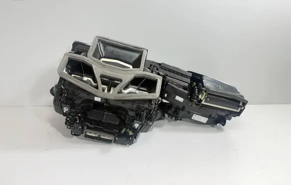 BMW X5 G05 Interior heater climate box assembly 7944537