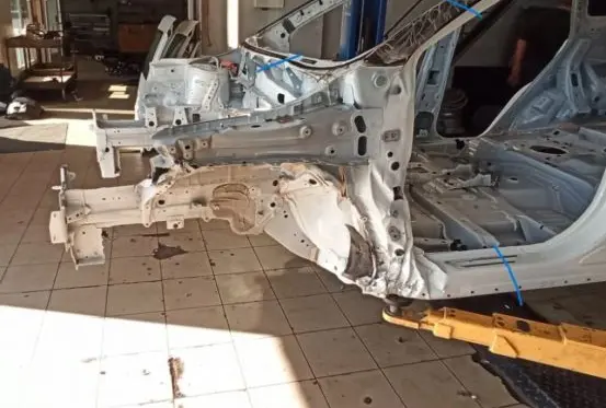 Front quarter panel