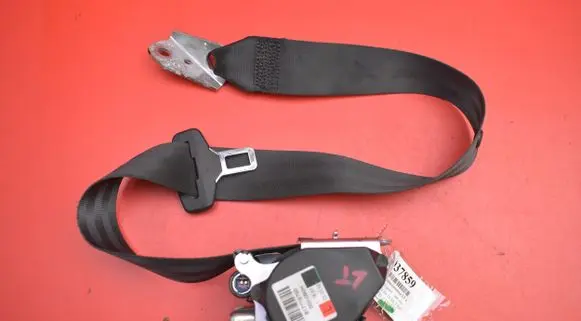 Skoda Superb B6 (3T) Front seatbelt 3T9857447