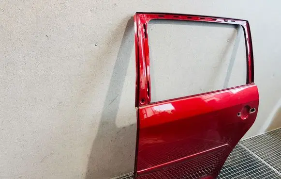 Volkswagen Touran II Rear door 