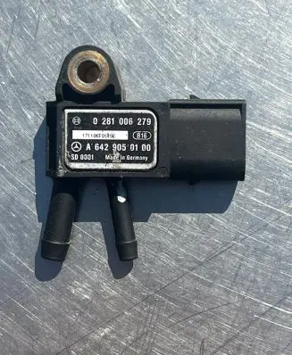 Mercedes-Benz S W220 Air pressure sensor A6429050100 0281006279 171106T0145E
