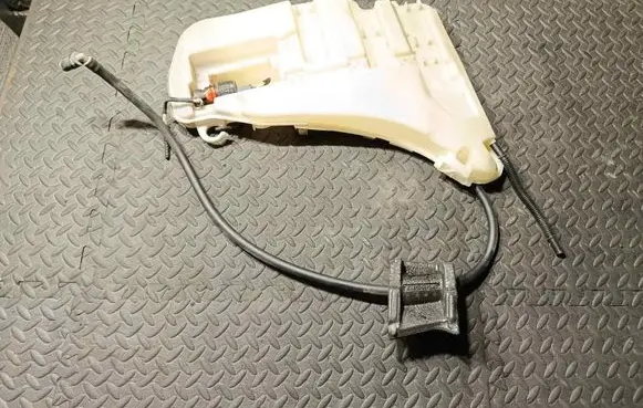 BMW 6 F12 F13 Windshield washer fluid reservoir/tank 7269663