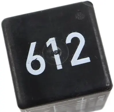 Audi A2 Climate control unit 8Z0906383 898994000