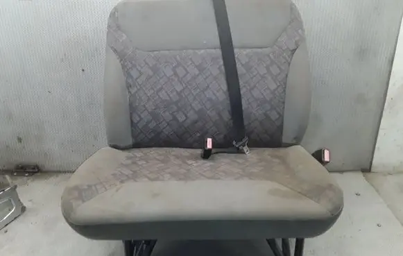 Opel Vivaro Front double seat 