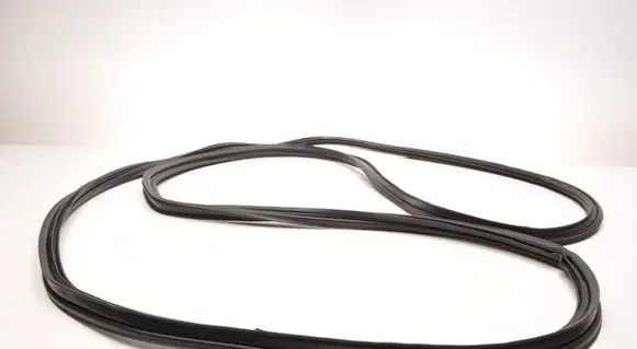 Nissan 240ZX, 280ZX, 300ZX Seal rubber (tailgate) 