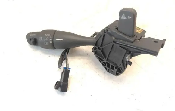 Chevrolet Cavalier Indicator stalk 22575767 22575768 2258539