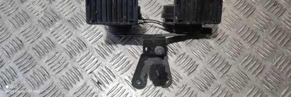 Jaguar XF X250 Horn signal A046522