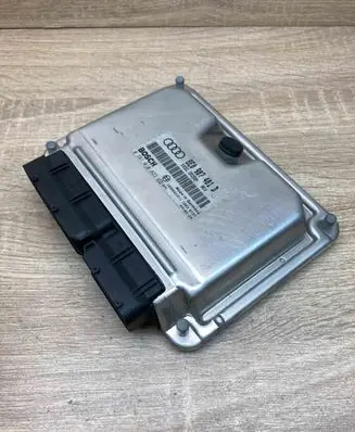 Audi A4 S4 B6 8E 8H Engine control unit/module ECU 8E0907401D 0281010823