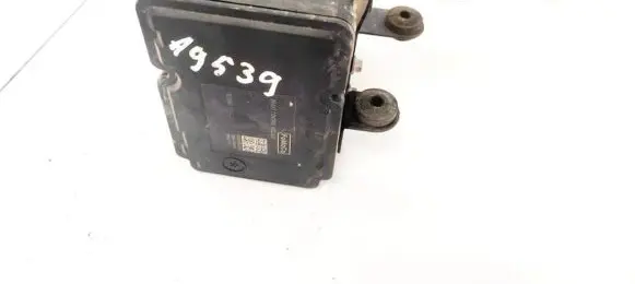 Ford Focus ABS Pump BV612C405AJ BV61-2C405-AJ