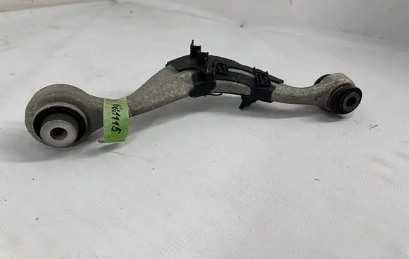 BMW 7 G11 G12 Rear upper control arm/wishbone 6861115