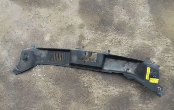 Radiator trim