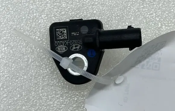 Hyundai Kona I Airbag deployment crash/impact sensor 95920K4000