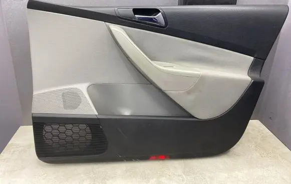 Volkswagen PASSAT B6 Front door card panel trim 3C1867012
