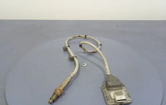 Renault Trafic III (X82) Lambda probe sensor 227900033R