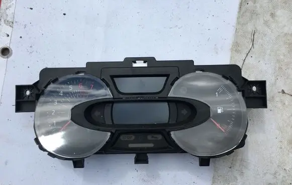 Renault Captur Speedometer (instrument cluster) 248103499R