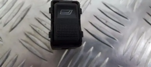 Audi A6 S6 C4 4A Electric window control switch 893959855