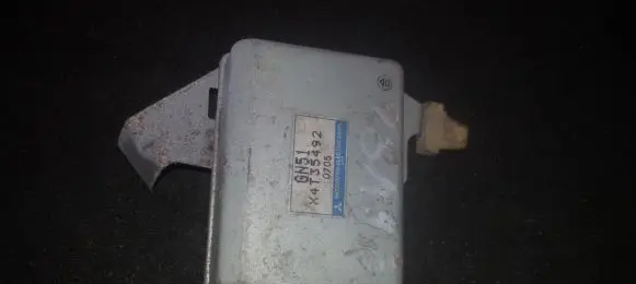 Mazda 626 Gearbox control unit/module x4t35492 gn51