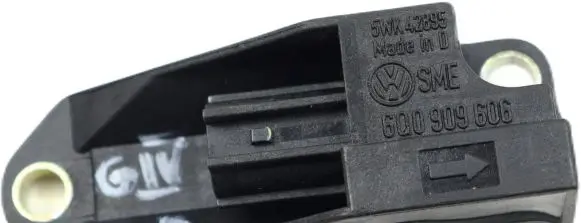 Volkswagen Golf IV Airbag deployment crash/impact sensor 6Q0909606