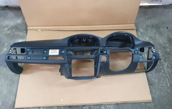 BMW 3 E92 E93 Dashboard 9120331 7078169