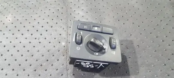 Volvo V50 Light switch 30739298