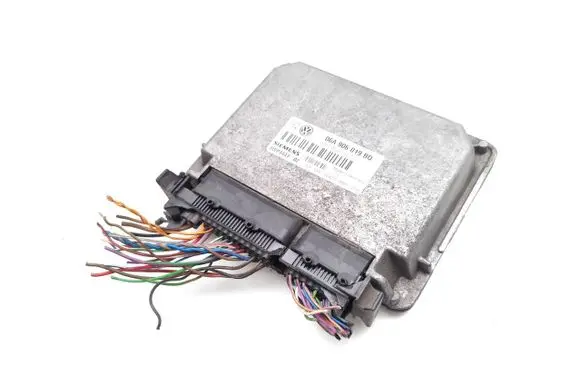 Volkswagen Golf IV Engine control unit/module 06A906019BQ 5WP4441
