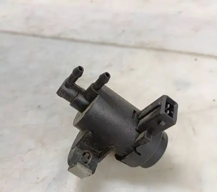Renault Laguna II Turbo solenoid valve 7700113071