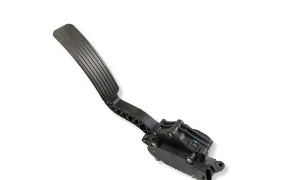 SsangYong Korando Accelerator throttle pedal 2055034000 JY12D120007