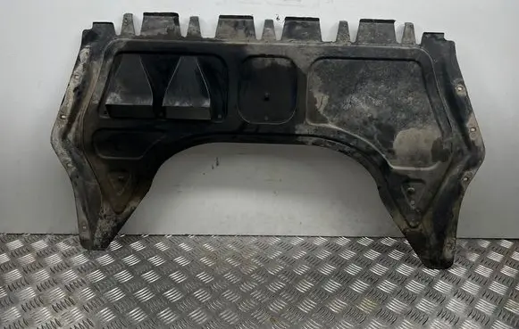 Skoda Superb B6 (3T) Engine splash shield/under tray 1K0825237J
