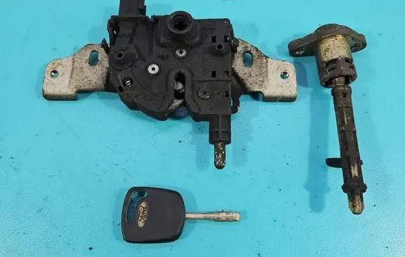 Ford Mondeo Mk III Engine bonnet/hood lock/catch IMPRK1544992