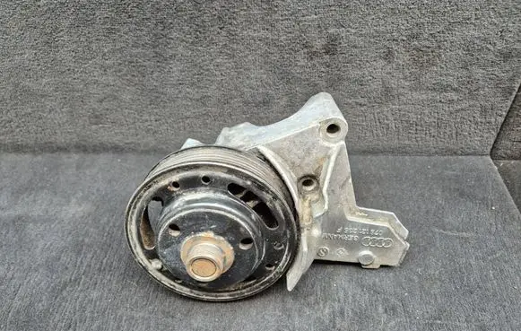 Audi A6 S6 C5 4B Viscous fan clutch 078121235F 078121235G