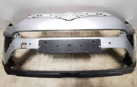 SsangYong Tivoli Front bumper 7872135000 7872235000