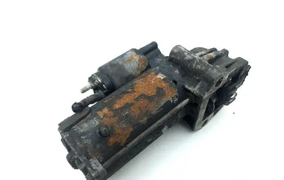 Jaguar X-Type Starter motor